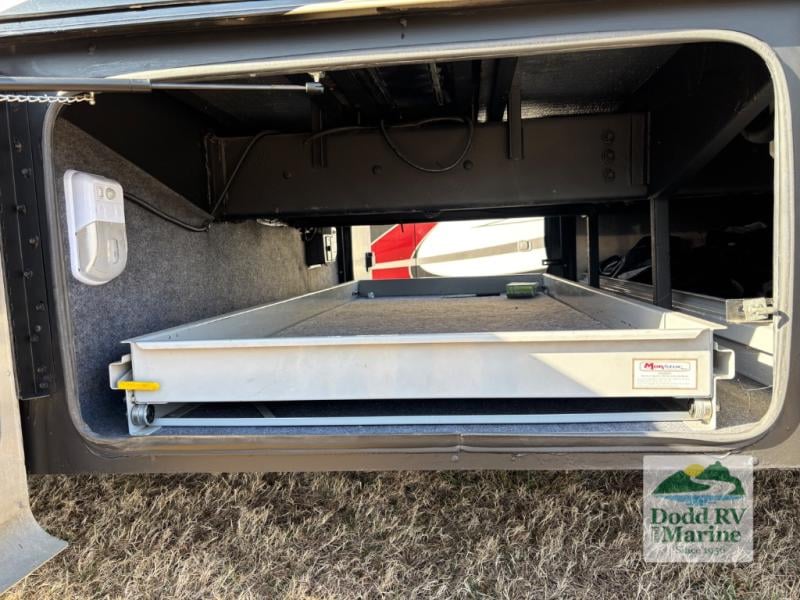 Pre-Owned 2015 Tiffin Motorhomes 40 AH - photo - 87
