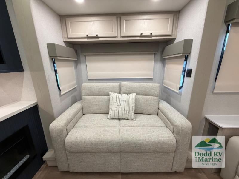 New 2026 Forest River RV 389FLH - photo - 32