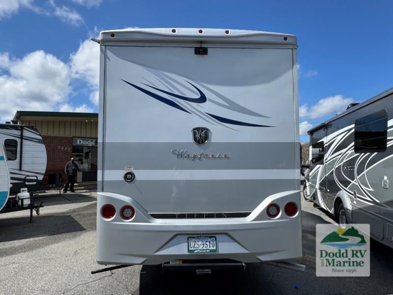 Pre-Owned 2019 Tiffin Motorhomes 24 TW - photo - 4