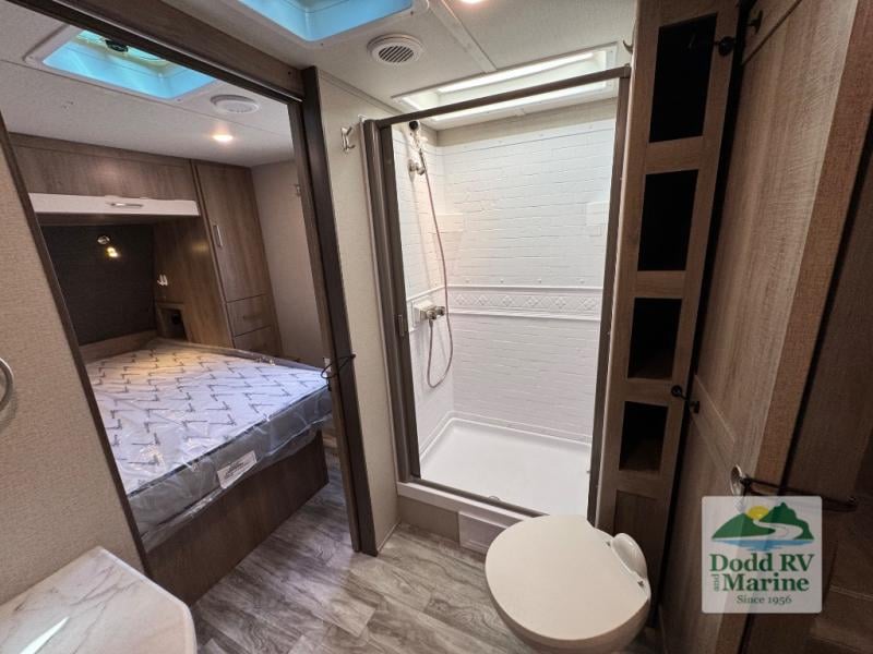Pre-Owned 2023 Grand Design 23LDE - photo - 19
