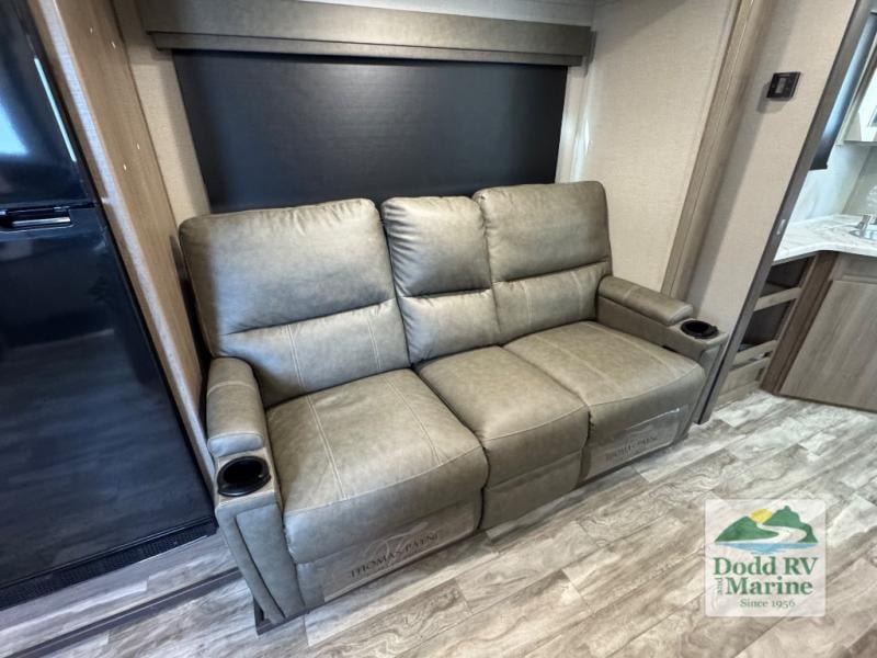 Pre-Owned 2023 Grand Design 23LDE - photo - 10