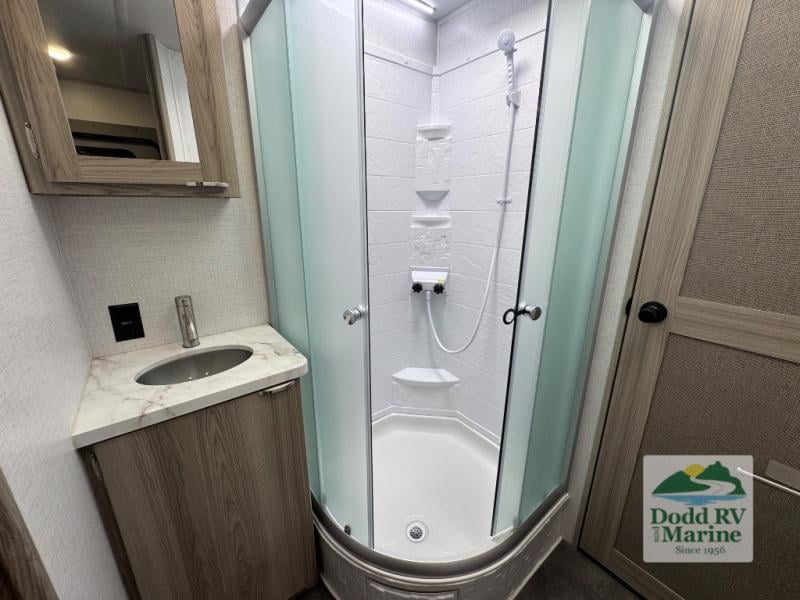 Pre-Owned 2024 Forest River RV 260RT - photo - 19