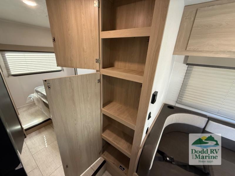 New 2026 Coachmen RV 210RSS Chevy 3500 - photo - 9