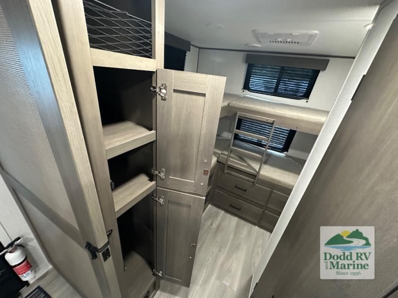 New 2026 Grand Design 305BHT - photo - 41
