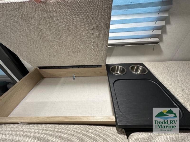 New 2026 Coachmen RV 260DS Ford 450 - photo - 52