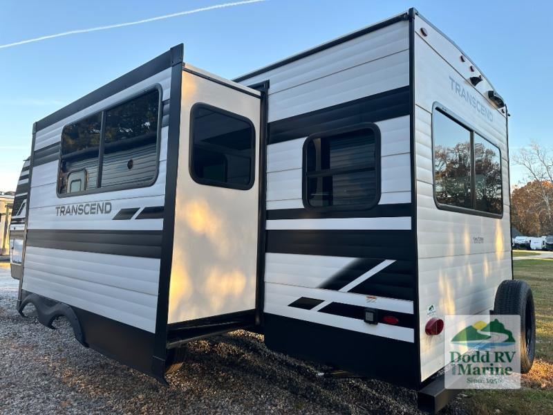 New 2026 Grand Design 245RLT - photo - 3