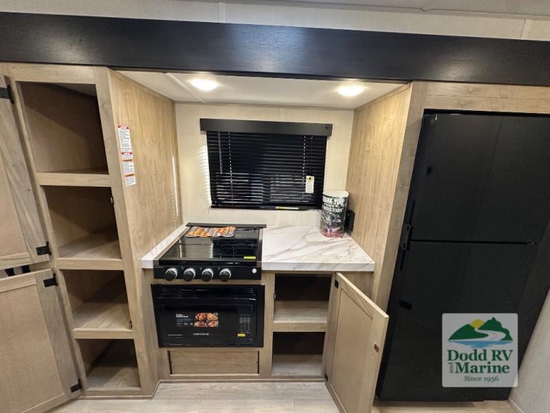 New 2026 Forest River RV 304SR - photo - 8