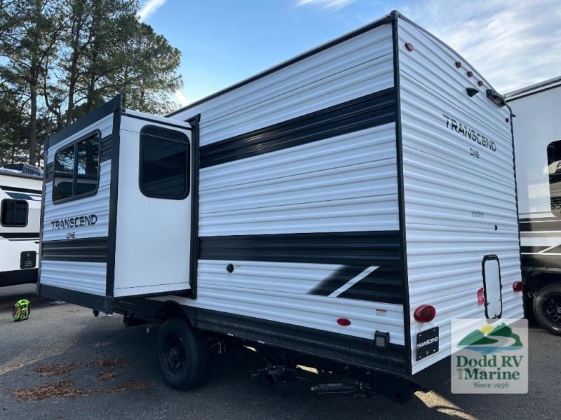 New 2026 Grand Design 161BH - photo - 2
