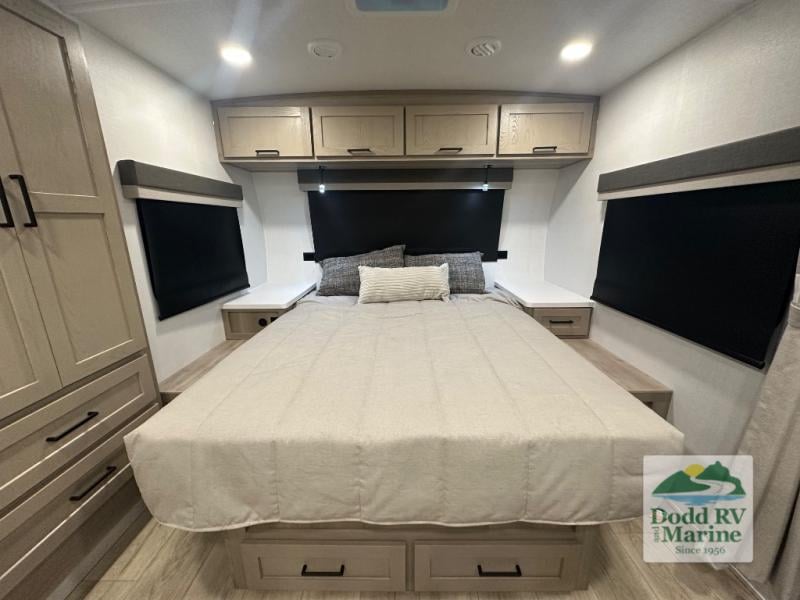 New 2026 Forest River RV 2522FB - photo - 28